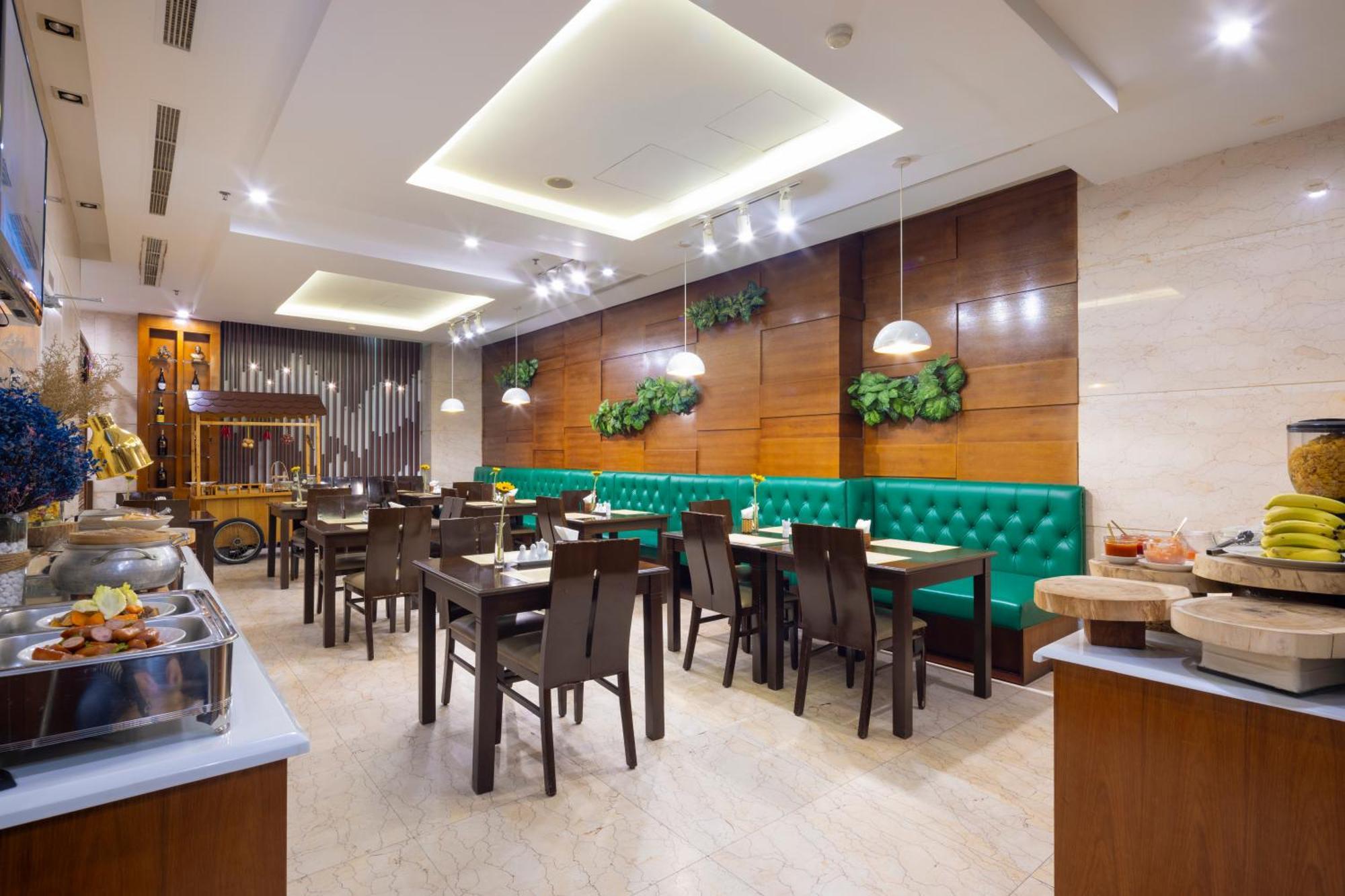 白莲花酒店 胡志明市 外观 照片